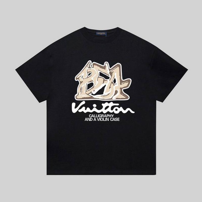 Louis Vuitton Men's T-shirts 261